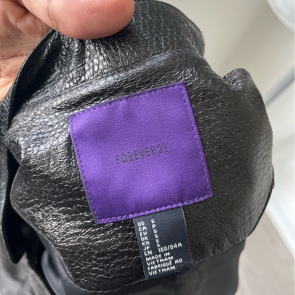 🇨🇦 Black Shiny Bomber Jacket ~ SIZE S 🖤 - Picture 5 of 7